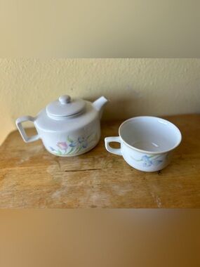 Vintage Spring Floral Porcelain Teapot and Cup Set